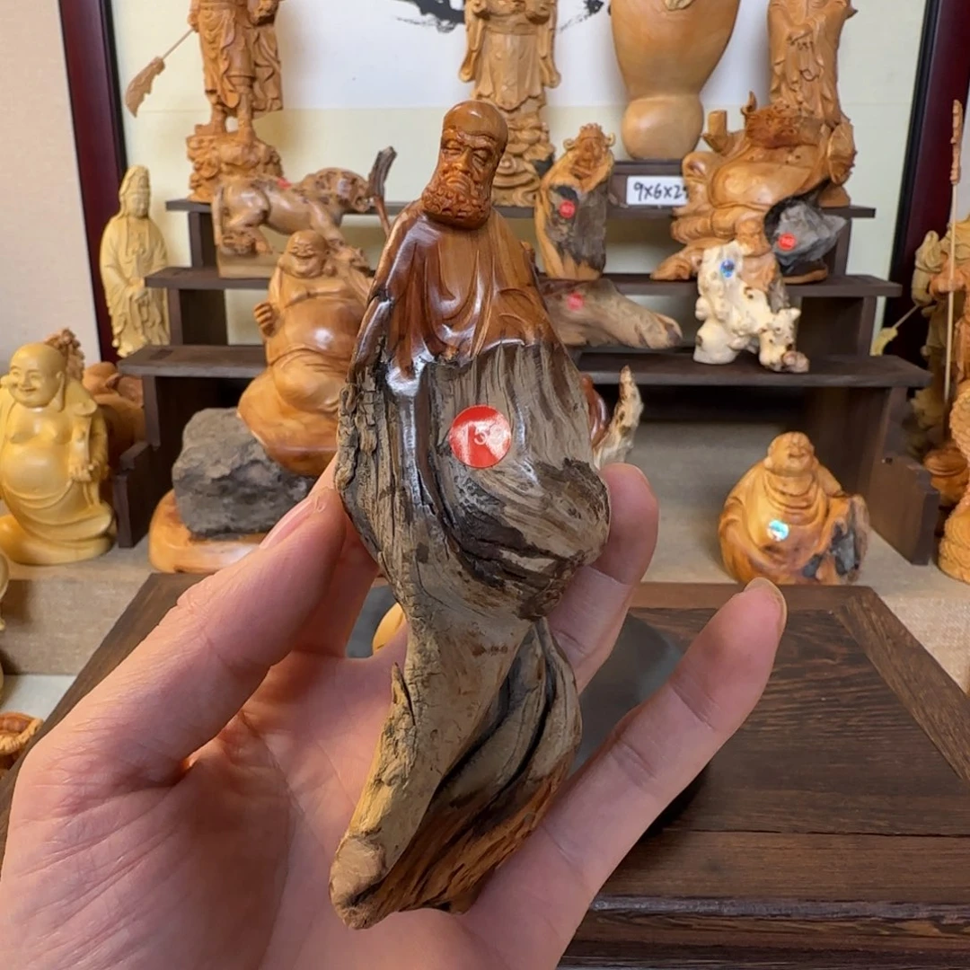 崖柏小木匠艺雕一物一拍