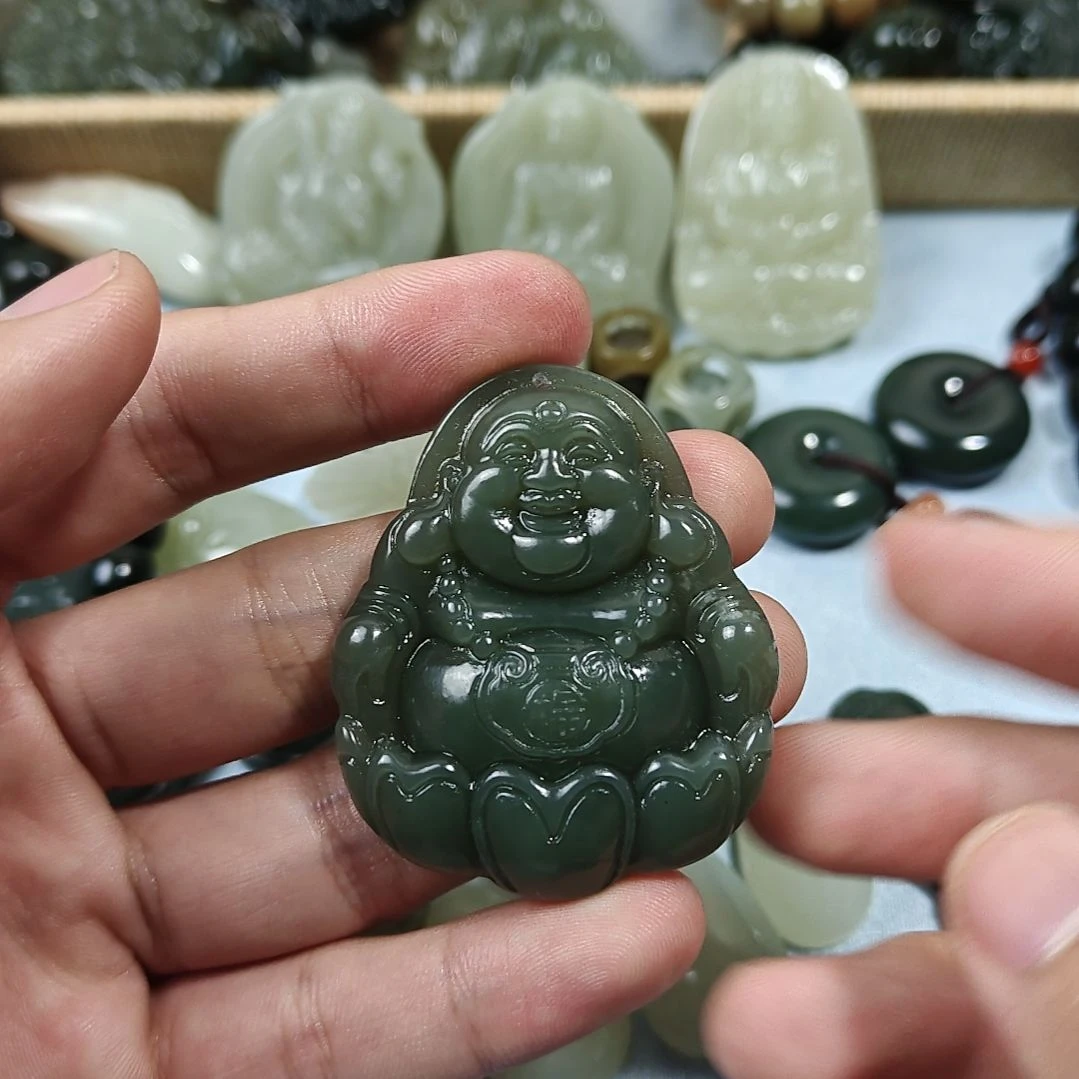 和田玉未镶嵌挂件