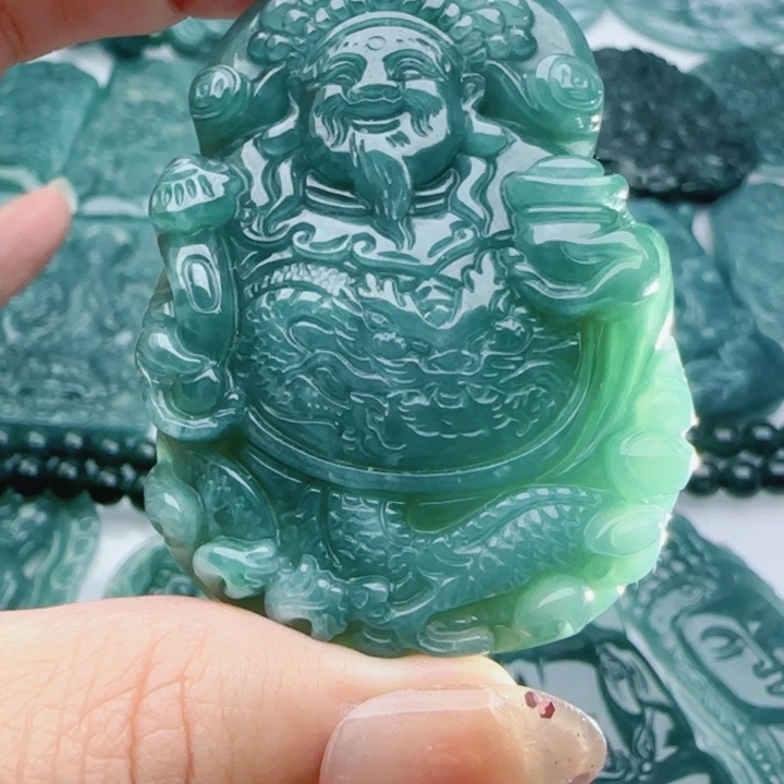 翡翠未镶嵌颈饰多样性发货天然A货翡翠