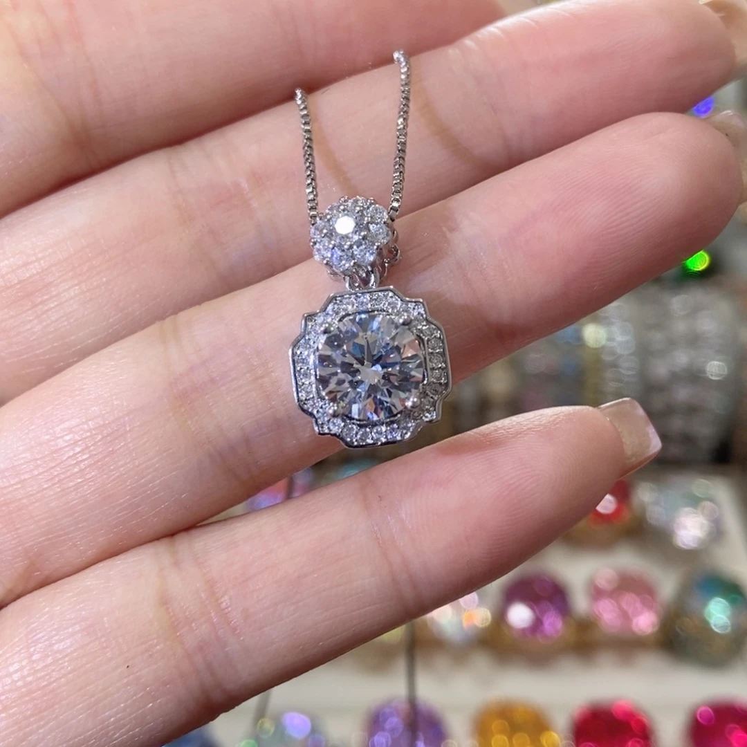 66锆石（处理）吊坠