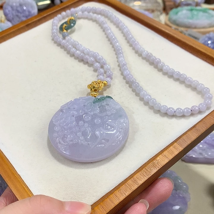 翡翠未镶嵌颈饰翡翠吊坠