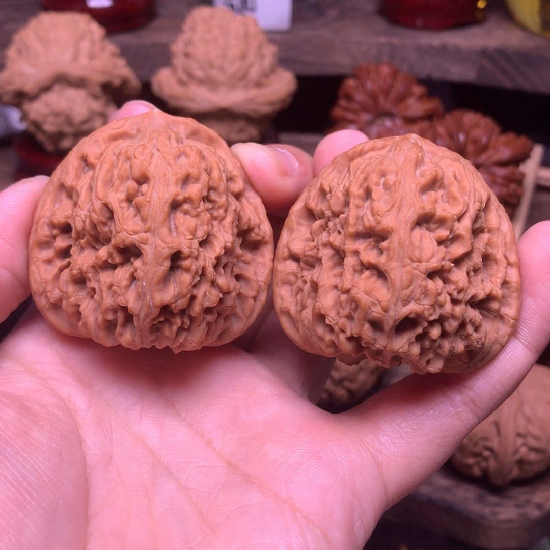 吊坠文玩核桃43三角疆