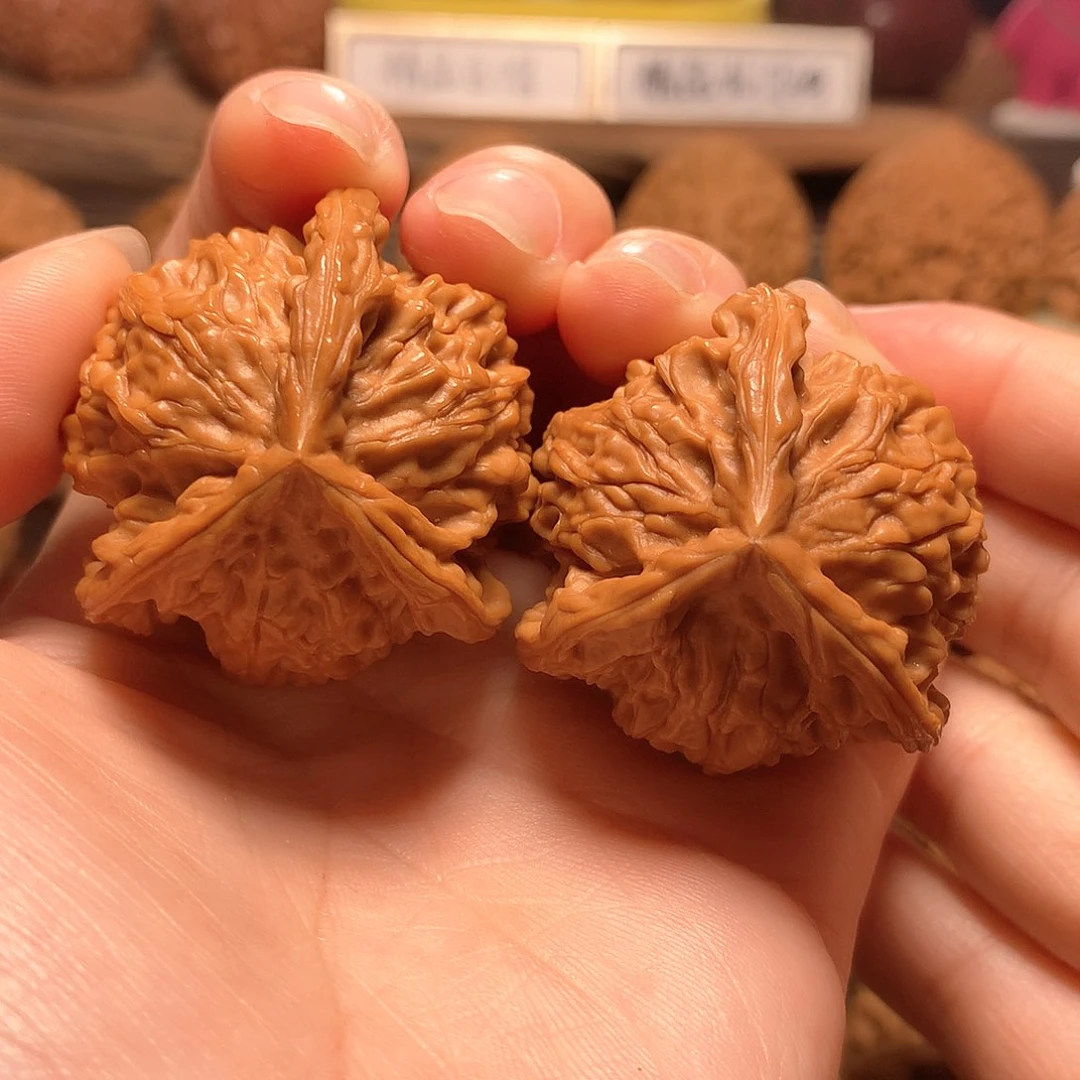 文玩核桃吊坠三棱粗棱全品
