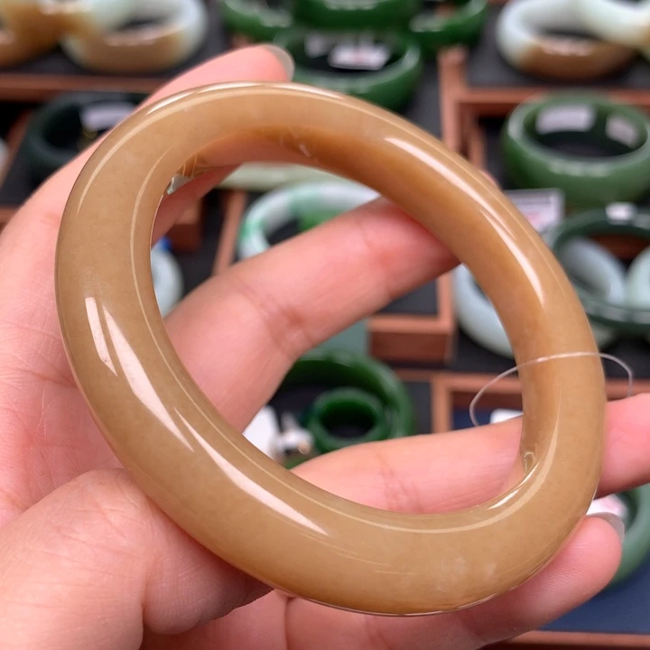 和田玉（糖玉）手镯未镶嵌58