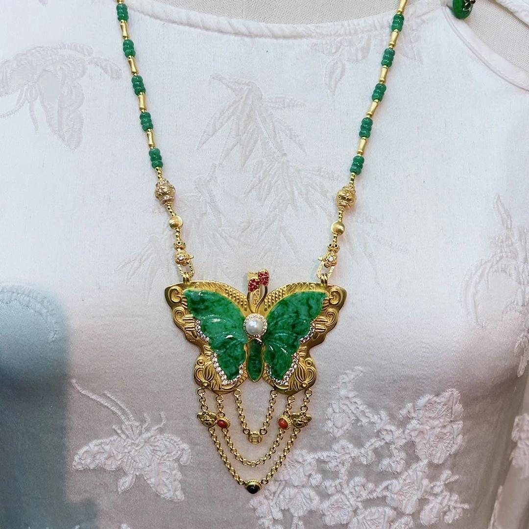 颈饰银S925镶嵌翡翠48小时鉴赏期1