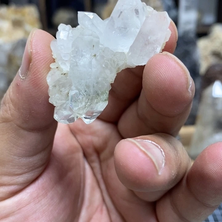 水晶水晶柱未镶嵌