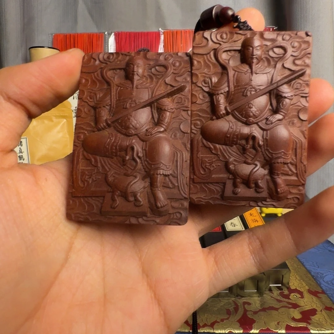 枣木微瑕吊坠真武