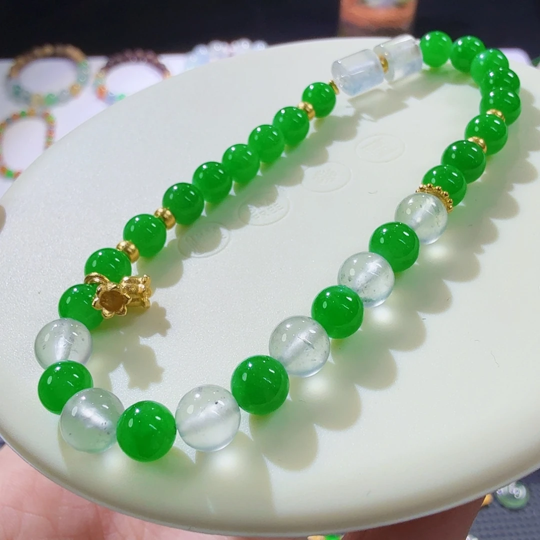 翡翠足金镶嵌颈饰两世欢设计款手串