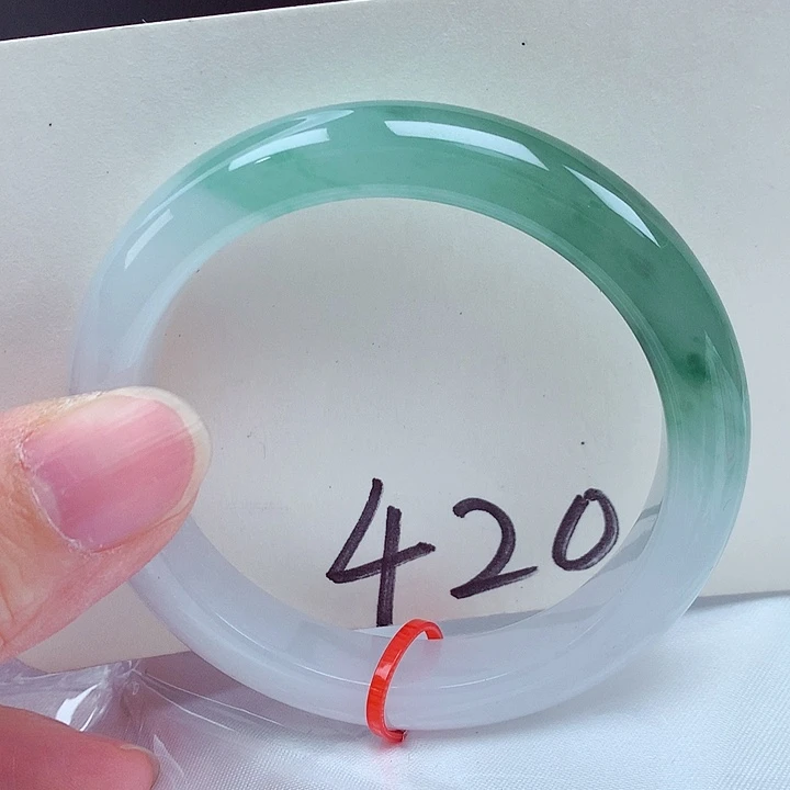 翡翠未镶嵌手镯翡翠