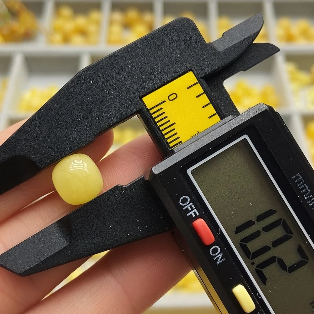 琥珀珠宝奇石未镶嵌2256