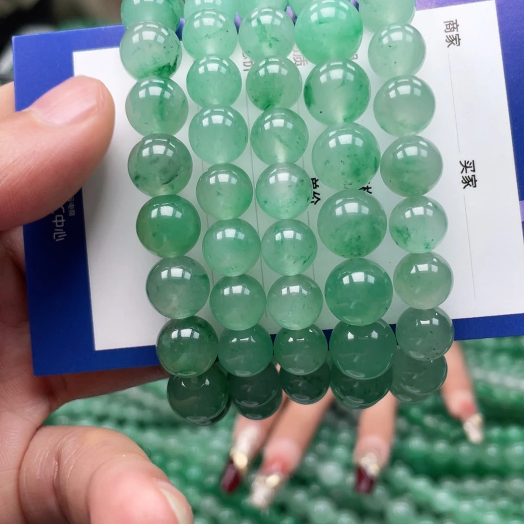 未镶嵌手链石英质玉（非洲翠）任选一条