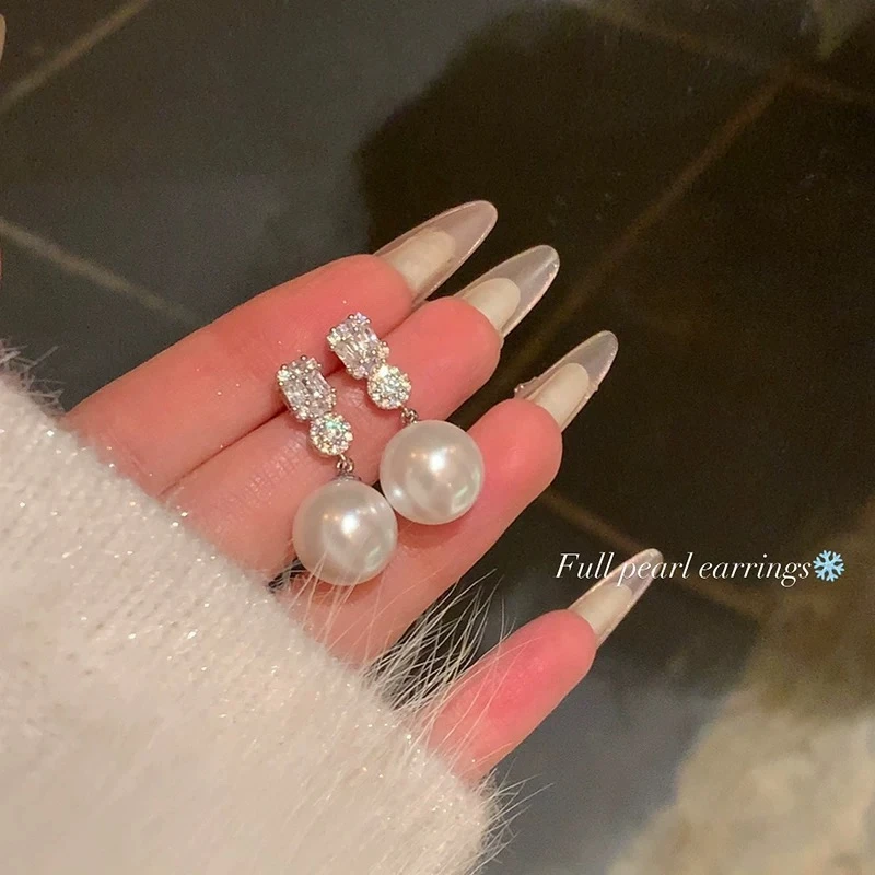 铜合金耳饰 D2079适合春夏的镶钻珍珠耳环气质高级感耳钉