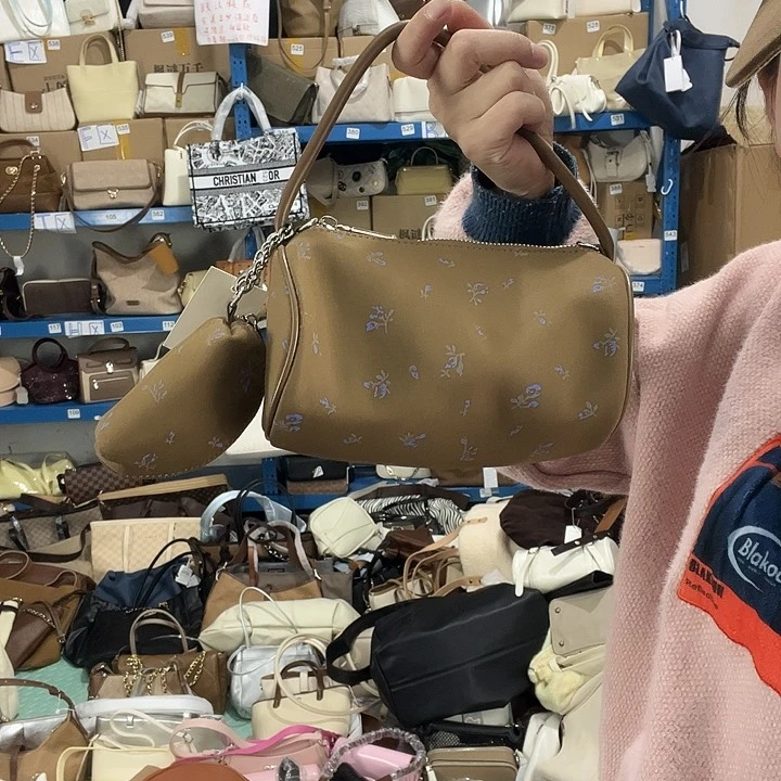 水牛皮（革）152健健康康平平安安