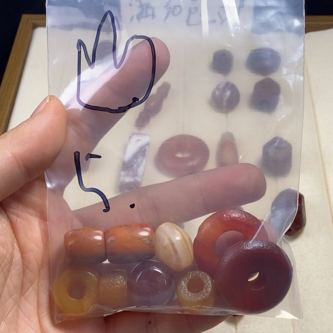 ****玛瑙/玉髓未镶嵌颈饰