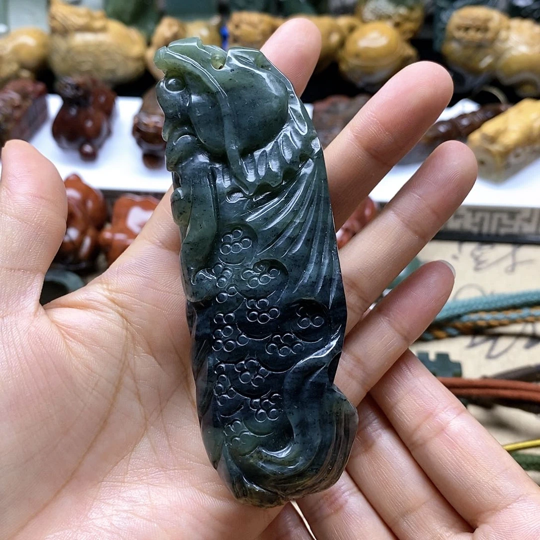 岫岩河磨玉（透闪石质玉）未镶嵌把件