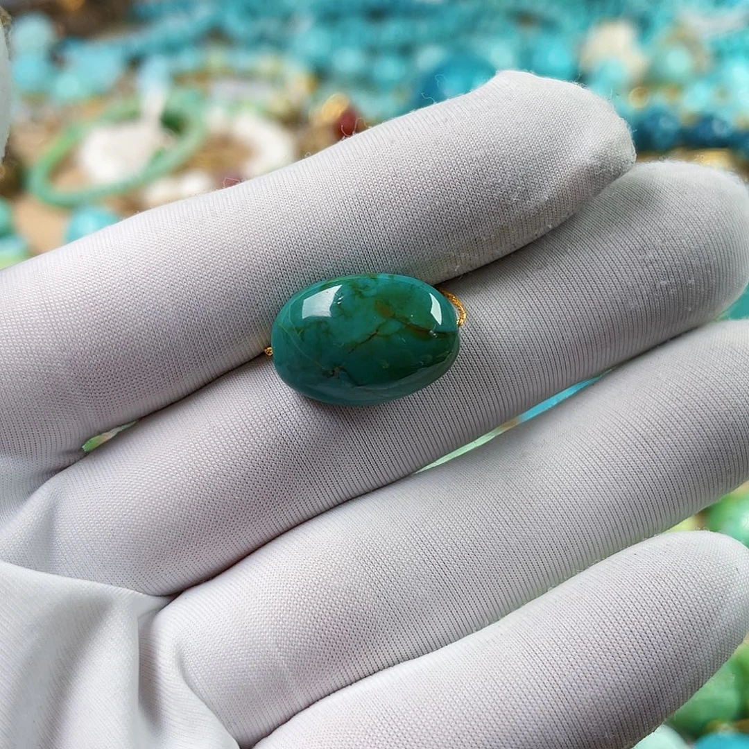 绿松石未镶嵌珠宝奇石