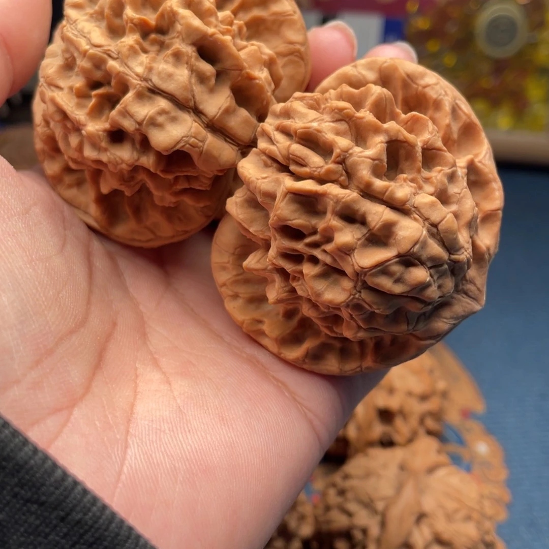 吊坠文玩核桃龙鼎55