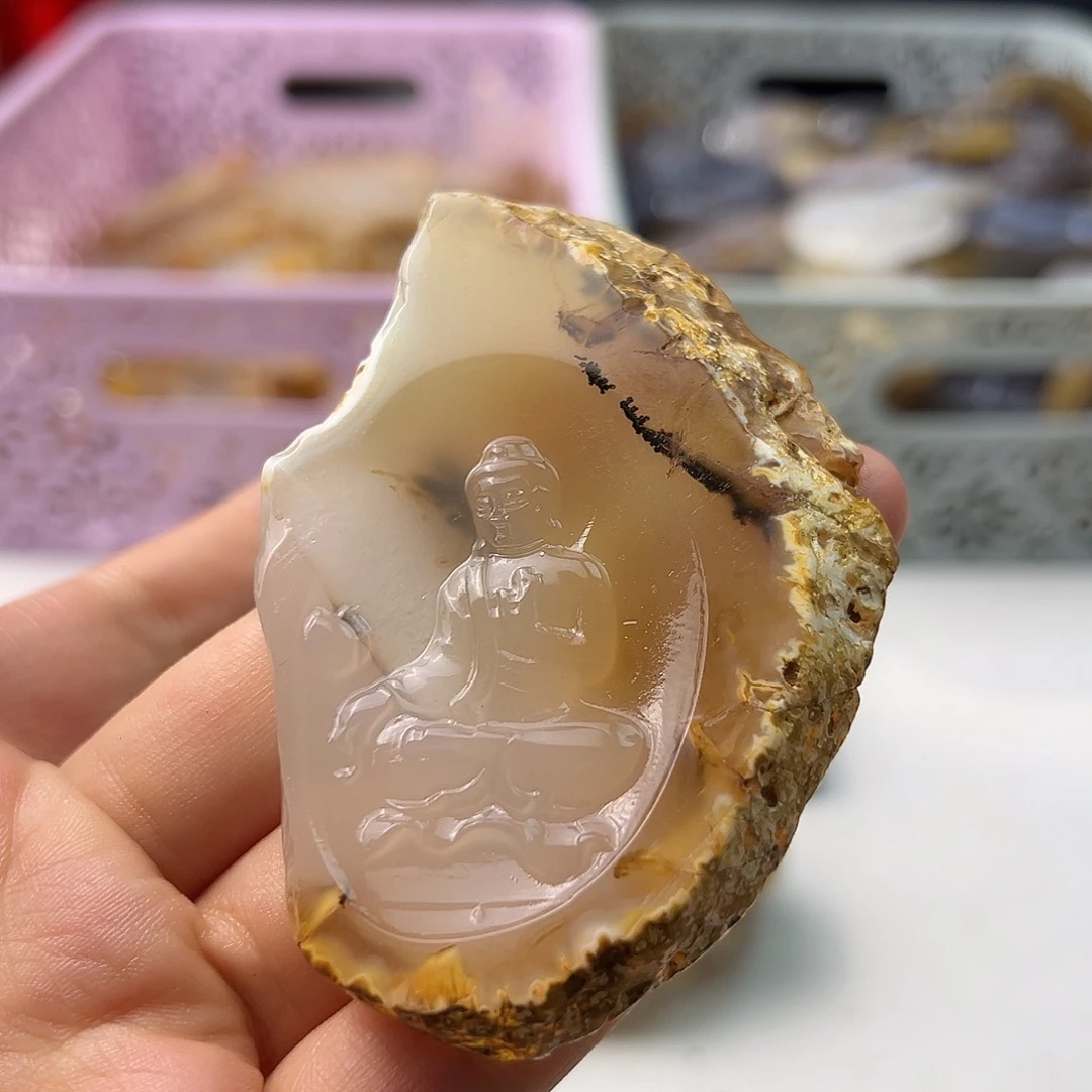 玛瑙/玉髓颈饰未镶嵌