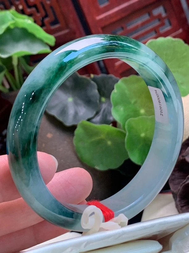 天然缅甸翡翠A货老坑冰飘花正圈手镯圈口58/12.8/8，