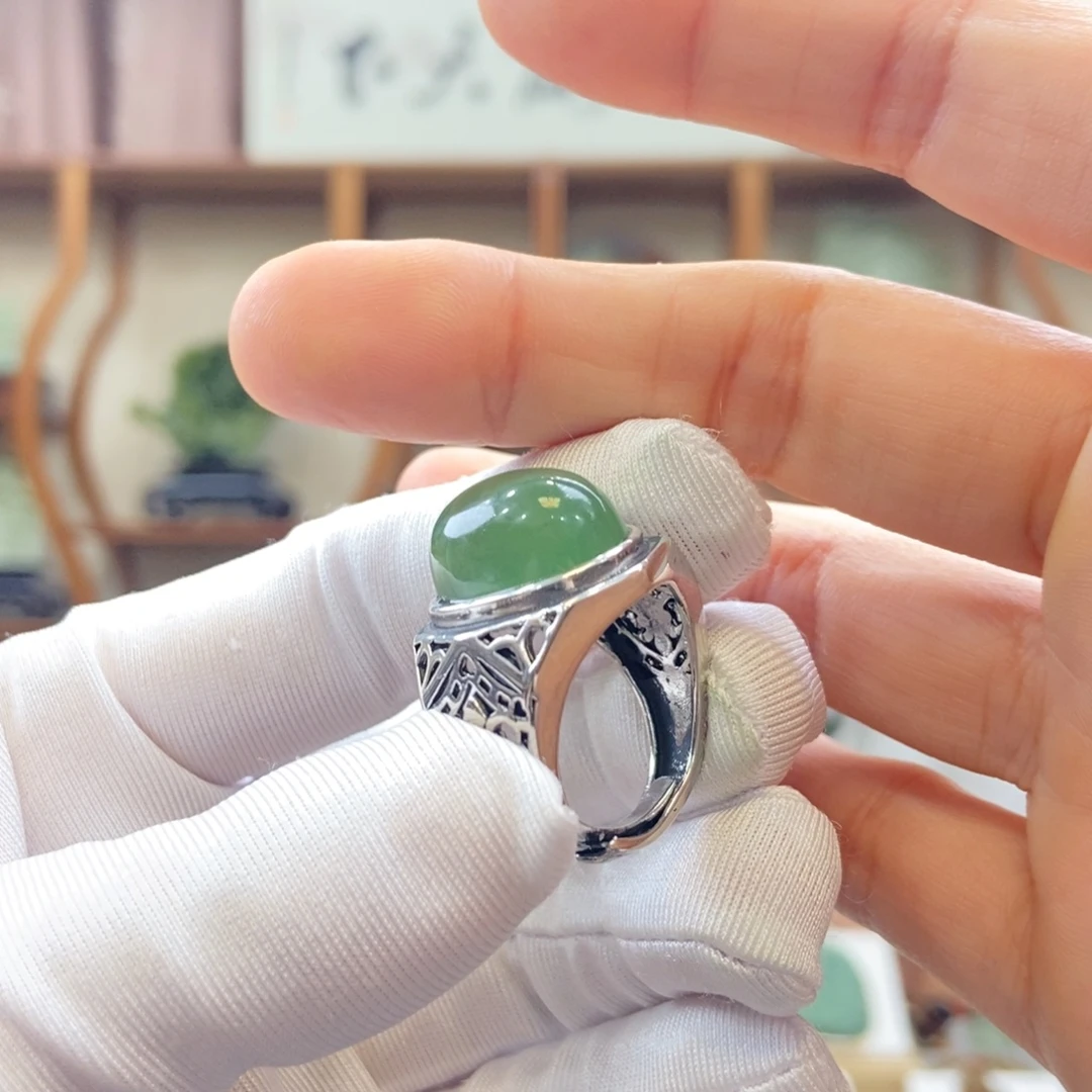 蛇纹石玉未镶嵌戒指