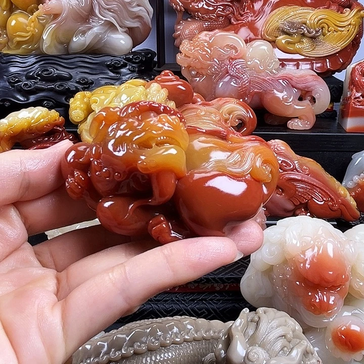 问***1寿山石瑞兽呈祥寿山石