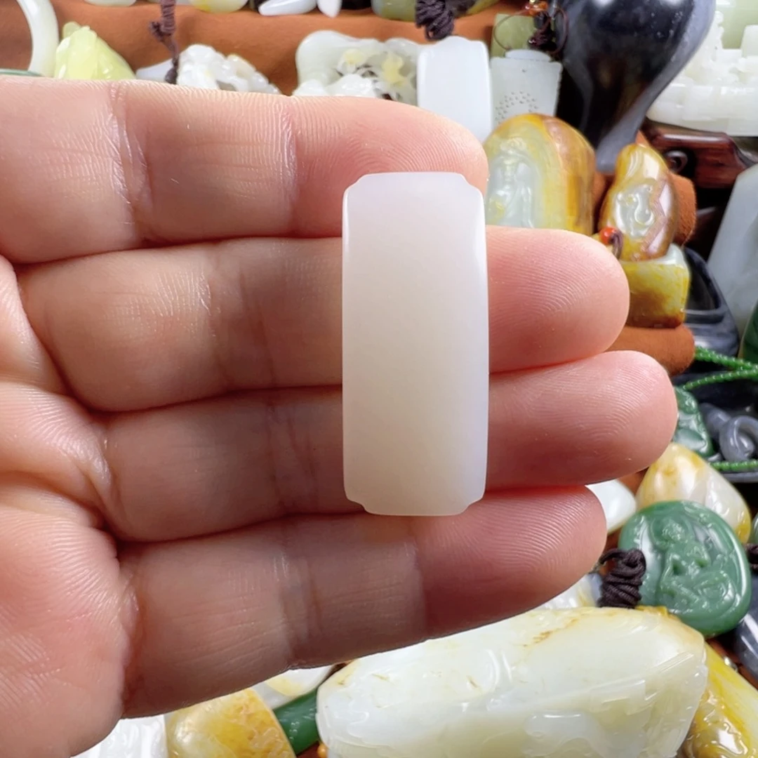 和田玉（白玉）挂件未镶嵌