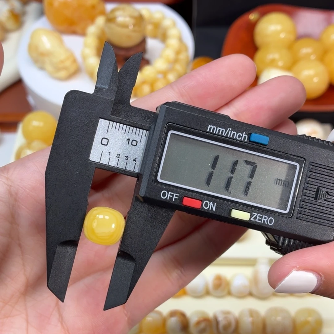 琥珀未镶嵌珠宝奇石焦皮橘底溶洞线纹老型11.7mm