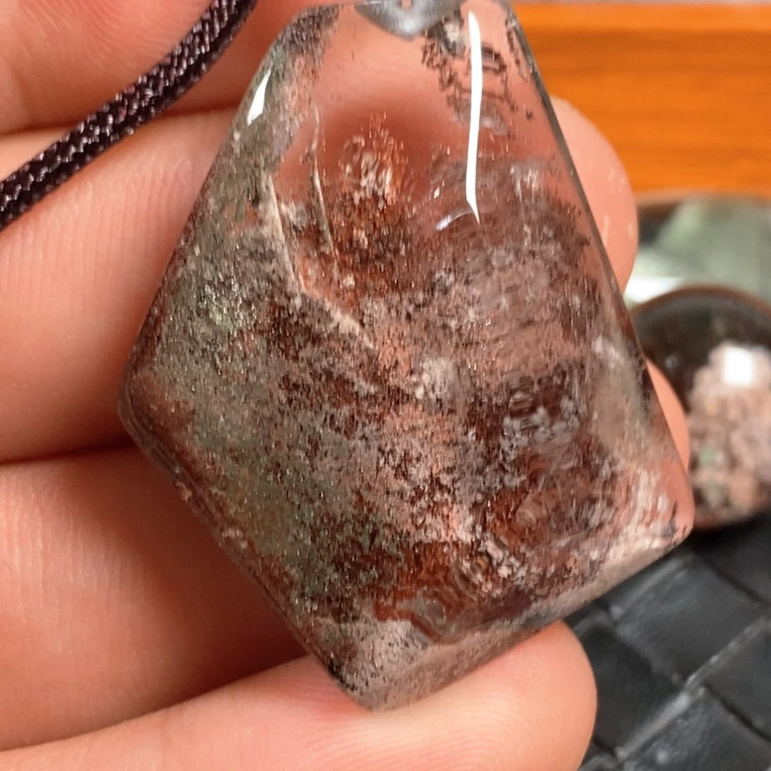 未镶嵌颈饰水晶水晶