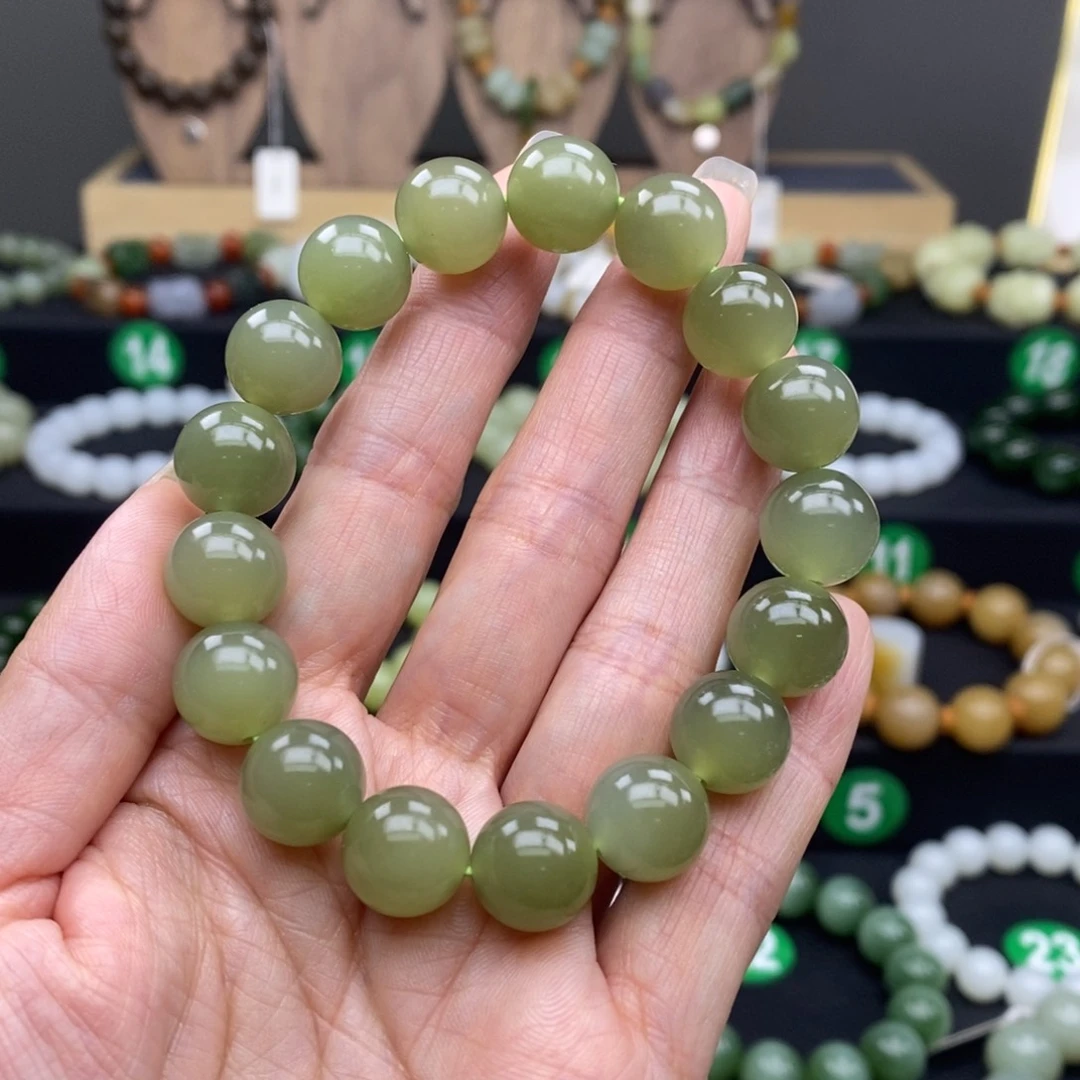 和田玉手链未镶嵌12m m