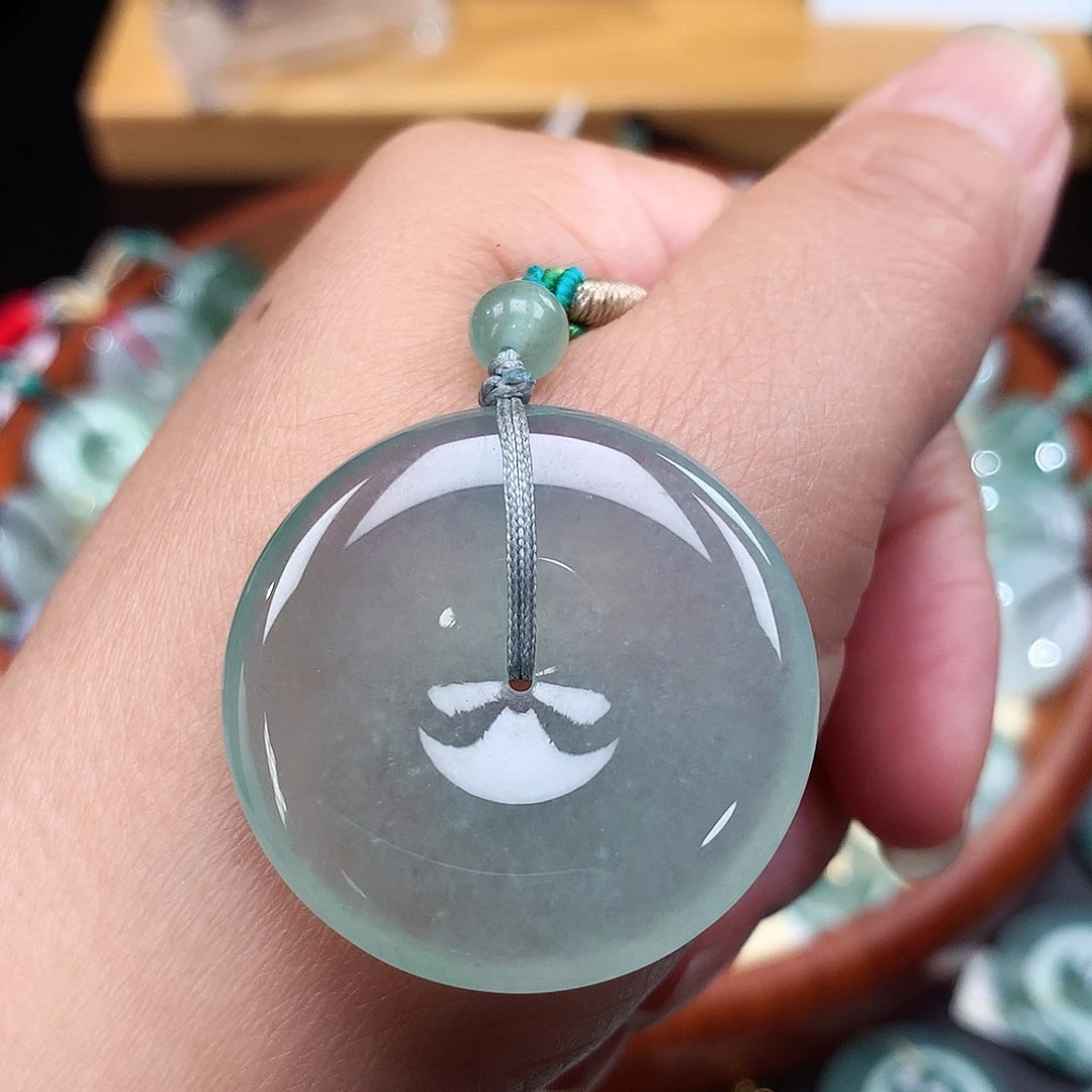 翡翠未镶嵌颈饰吊坠34.5-6.3