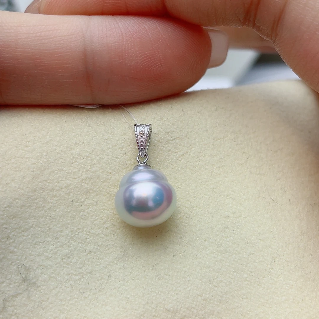 18K金镶嵌颈饰海水珍珠w64