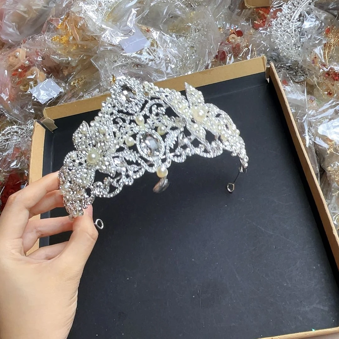 混合材质新娘头饰默认微瑕不退换售后