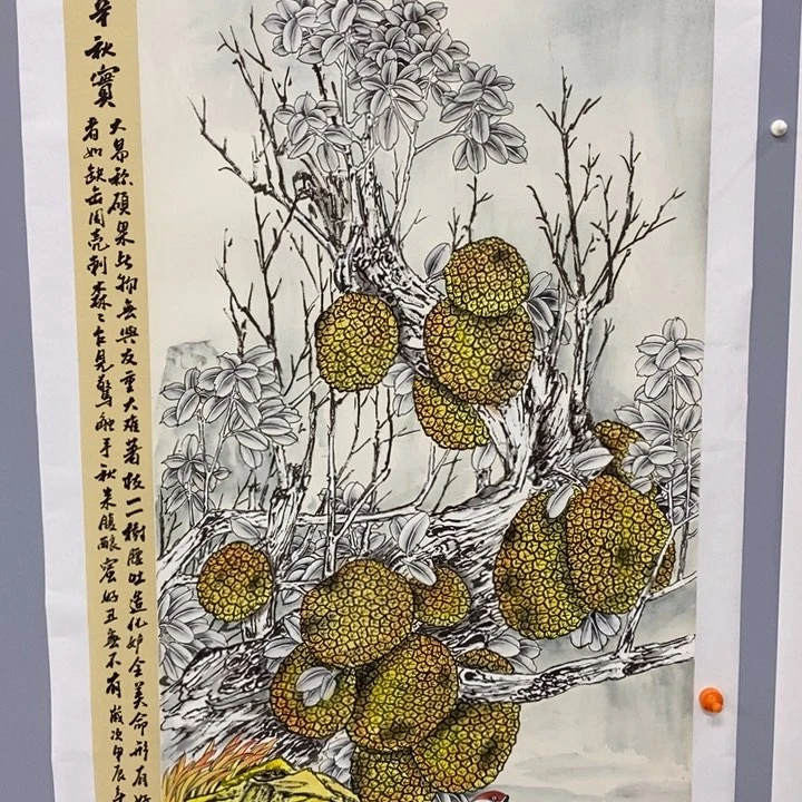 手绘作品等多种形式进行