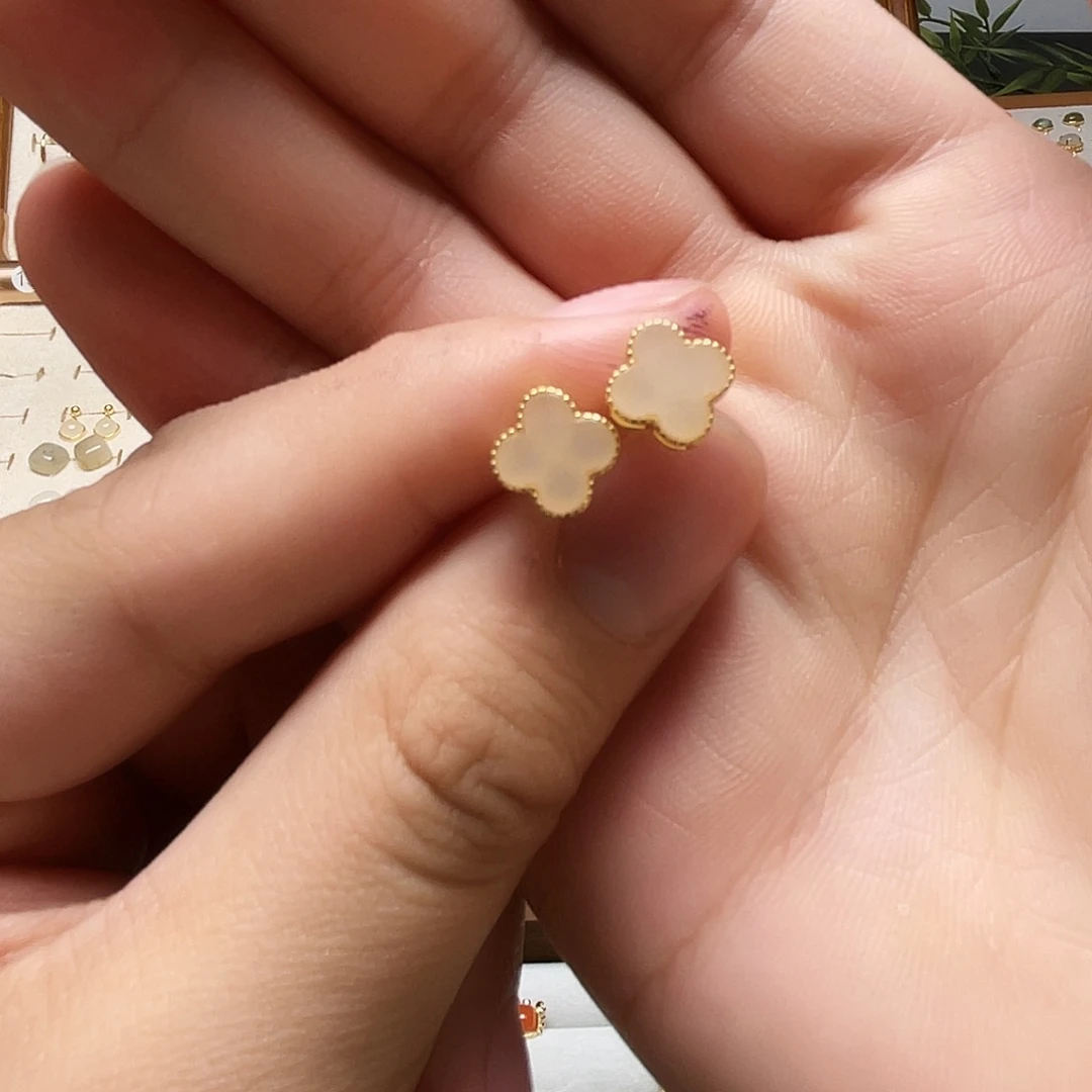 银S925镶嵌和田玉耳饰