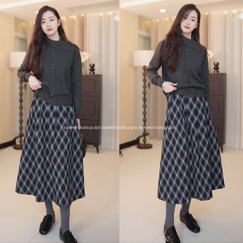 2025秋季新款复古格子高腰气质松紧腰大摆半身裙#7737