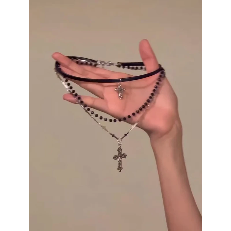 铜合金合成锆石项链 多层十字架串珠项链女暗黑朋克风叠戴锁骨链