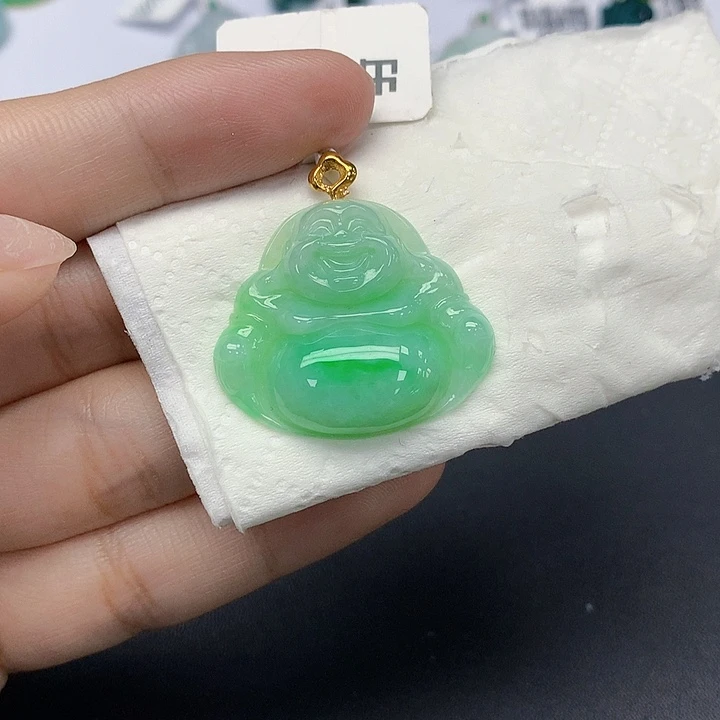 翡翠18K金镶嵌颈饰缅甸翡翠