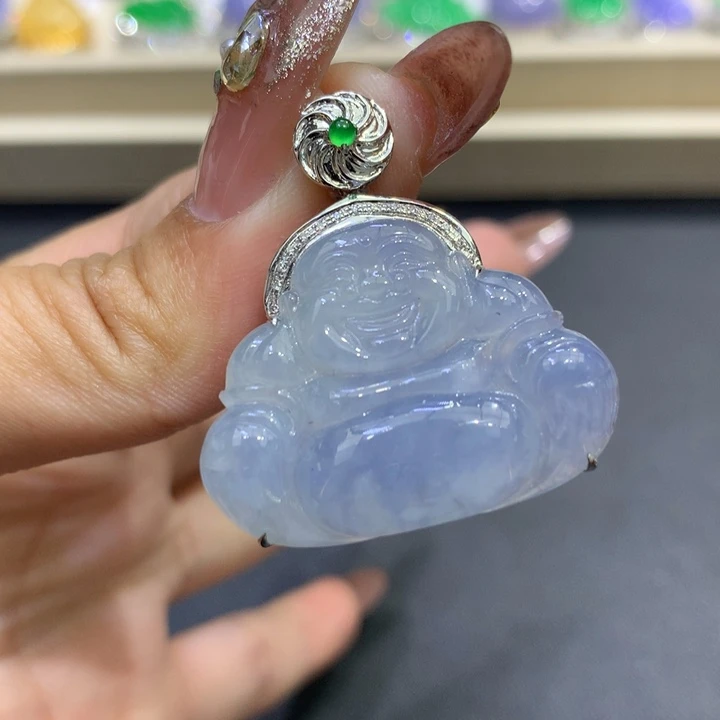 翡翠颈饰18K金镶嵌翡翠