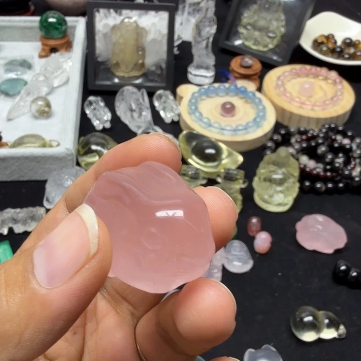 未镶嵌颈饰水晶水晶