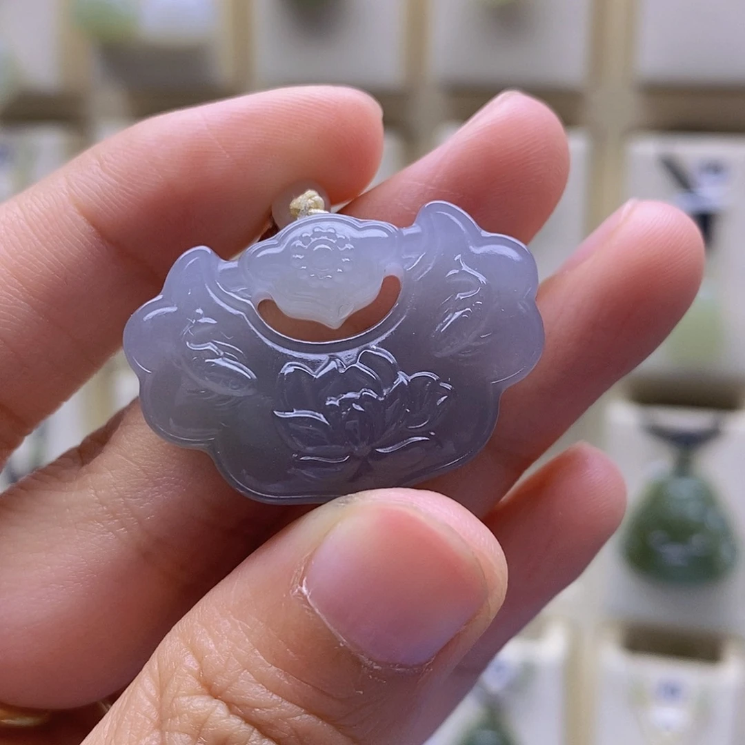 和田玉未镶嵌颈饰露