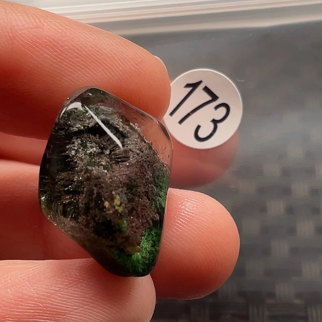 *****未镶嵌水晶颈饰天然