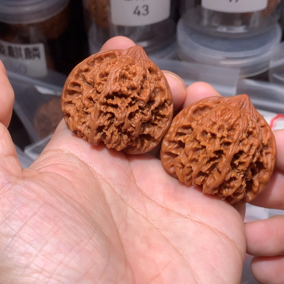 文玩核桃吊坠43机刷满天星