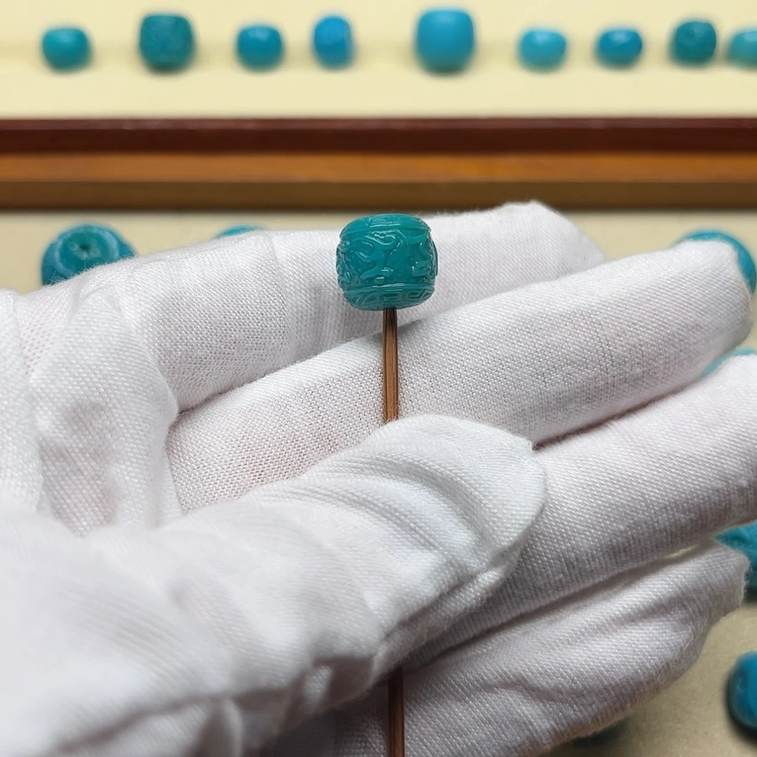 绿松石未镶嵌天然原矿绿松石无镶嵌六字10.5