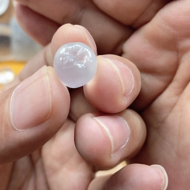 未镶嵌吊坠石英质玉