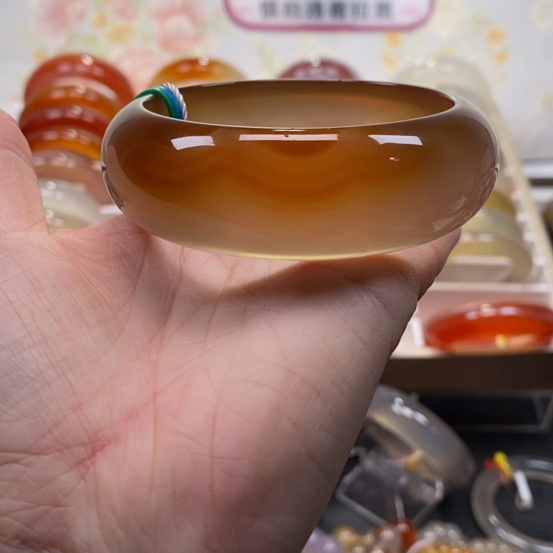 玛瑙/玉髓未镶嵌手镯