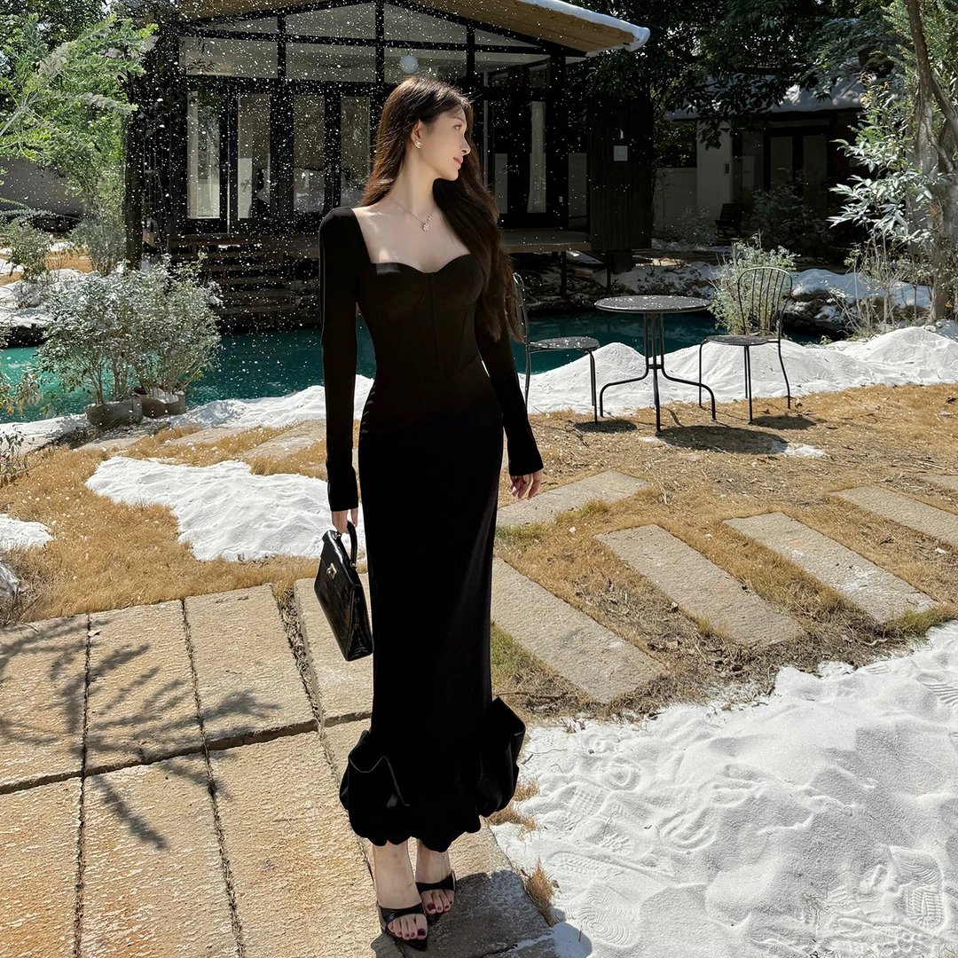 韩系ins女生秋冬款裙子百搭老钱风漂亮出片名媛时尚修身连衣长裙