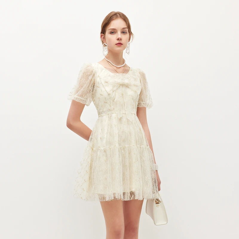 missCOCOON蕾丝绣花裙夏新款女设计感小众气质收腰连衣裙