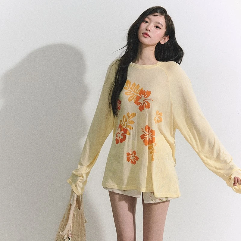OIOI ESSE/"落日花语"热带印花薄款插肩长袖女夏宽松T恤防晒衫