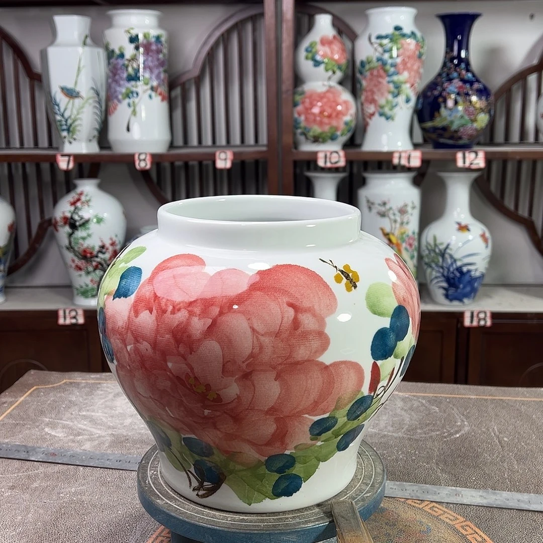 陶摆件景德镇陶瓷大口红牡花