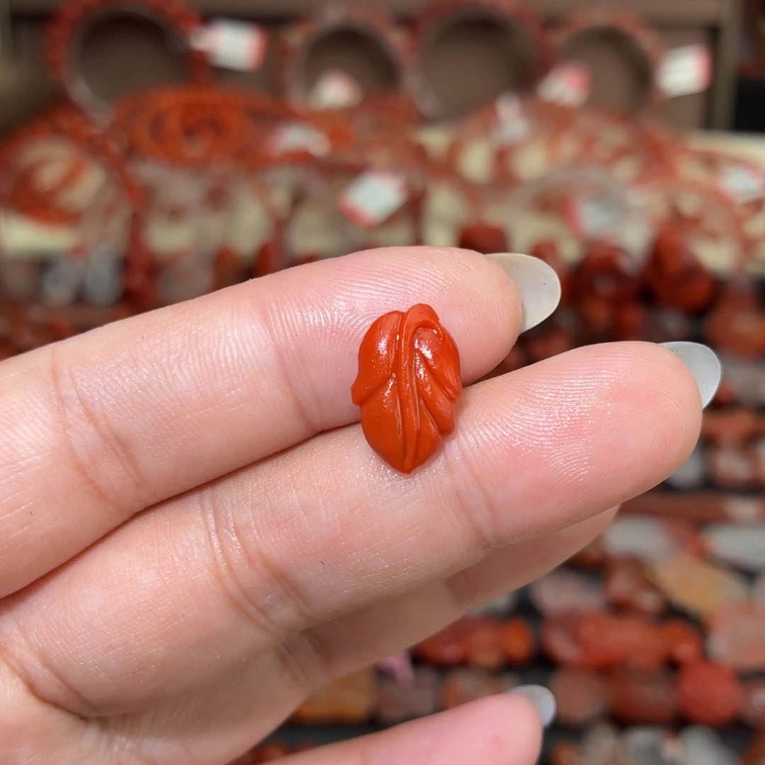 南红玛瑙未镶嵌颈饰小金枝玉叶